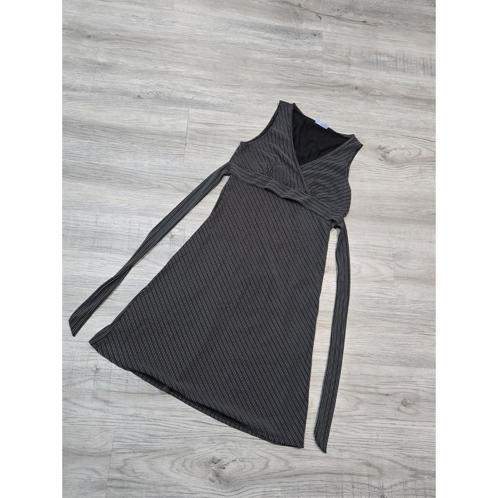 Kona Black White Striped A-Line Sleeveless V-Neck Tie Waist Knee Length Dress
